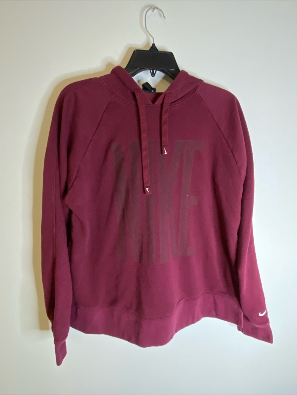 Nike Maroon Pullover Hoodie with Subtle Front Logo